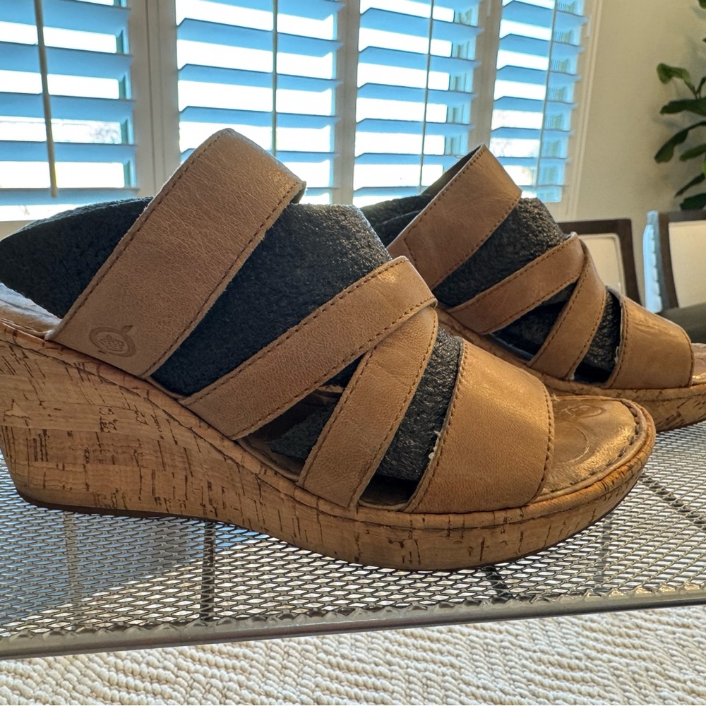 Women's Born Tan Wedge Sandals - Sz 8